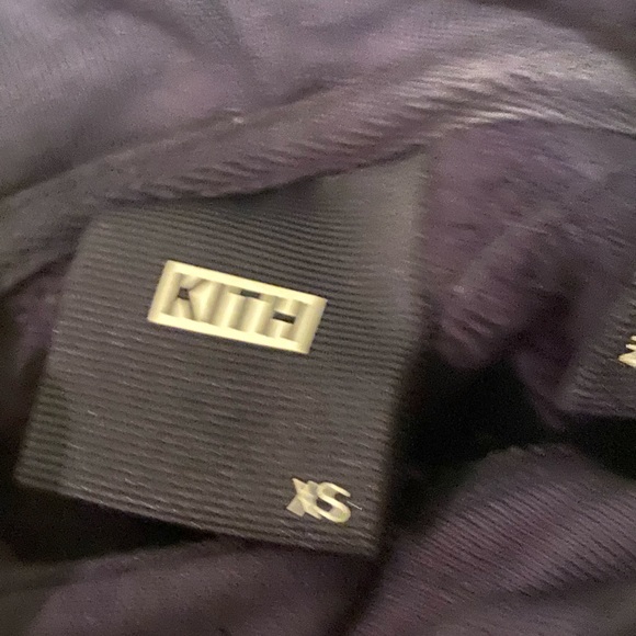 KITH Vintage XS hoodie - Navy Blue with a red and white KITH logo. W/ tags - Picture 2 of 3